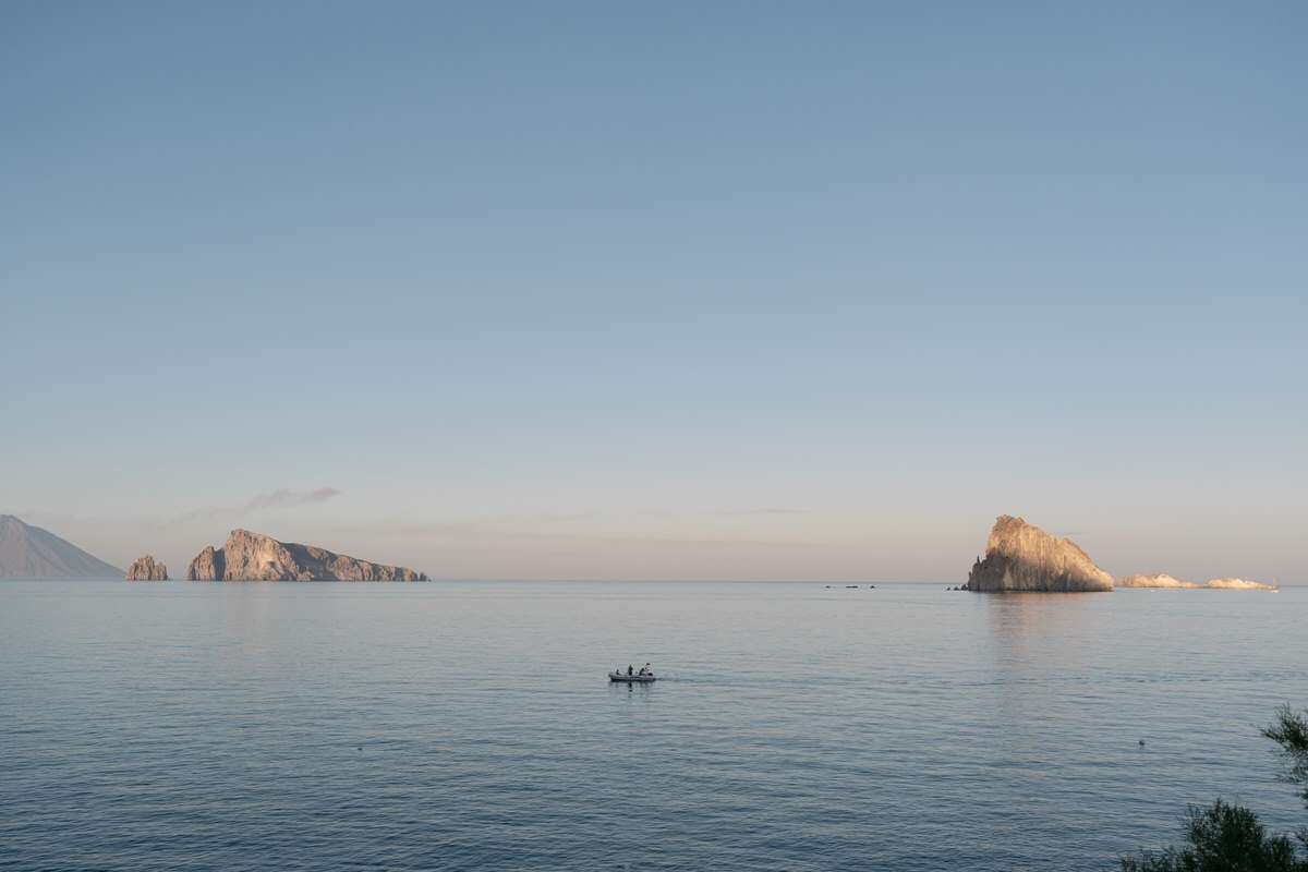 Destination Wedding in Sicilia: perché la Sicilia è la scelta perfetta per il tuo matrimonio da sogno 2 Destination wedding Sicily seaside wedding